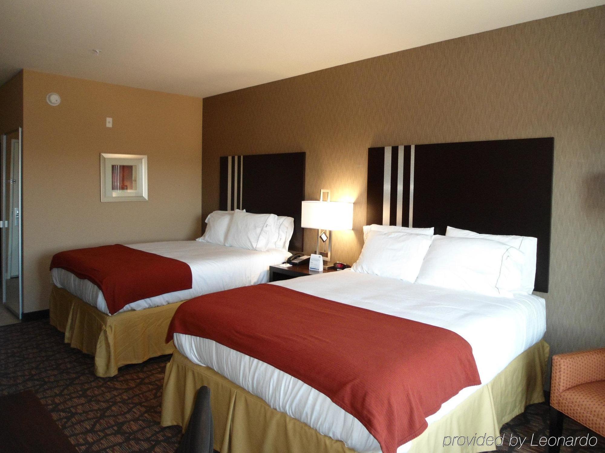 Holiday Inn Express And Suites Alpine By Ihg Room photo